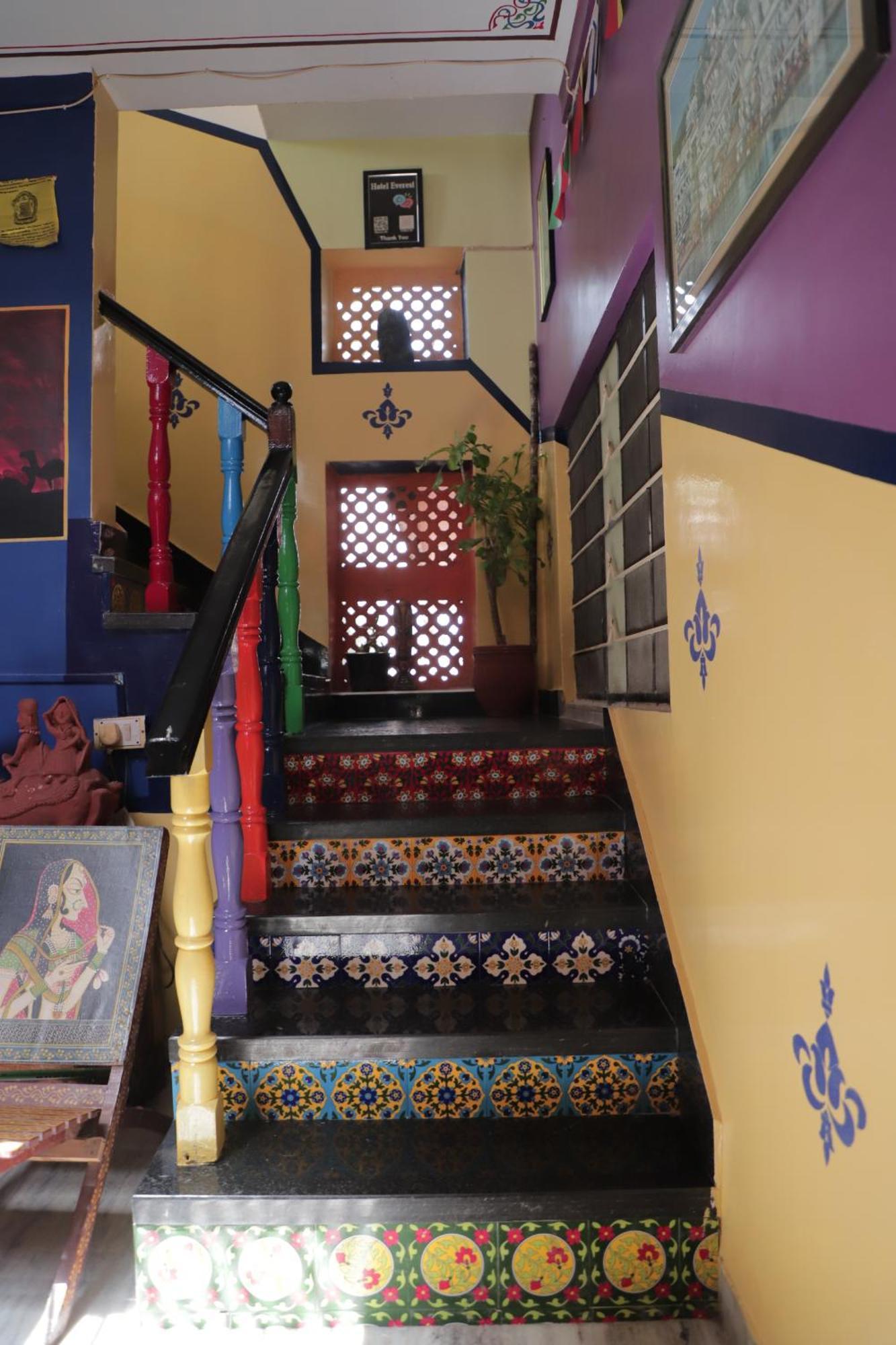 פושקאר Hotel Everest מראה חיצוני תמונה
