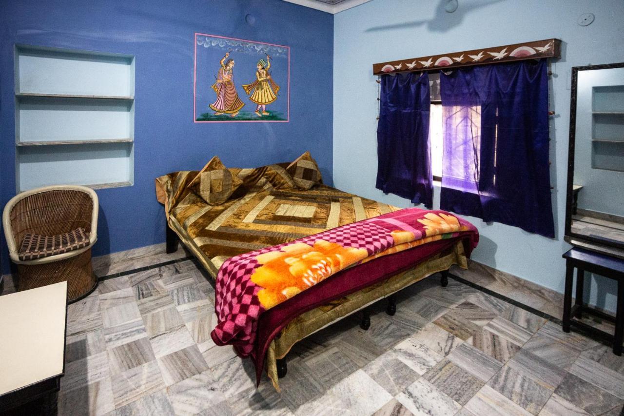 פושקאר Hotel Everest מראה חיצוני תמונה